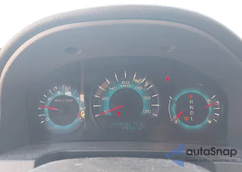 2010 Ford Fusion Sel z USA, uszkodzony, nr VIN 3FAHP0JAXAR268356